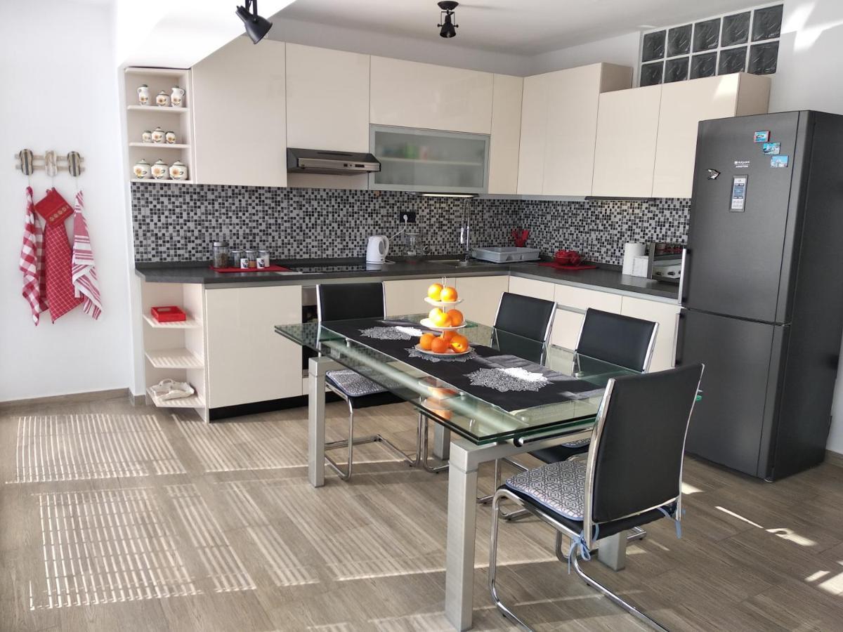 Apartman Angela Риека Экстерьер фото